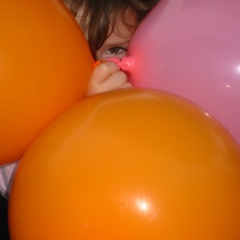 Megan Balloon5